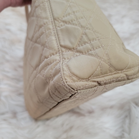 Small Cannage Nylon Lady Dior - Picture 6 of 15
